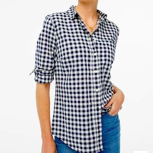 J Crew Lightweight Cotton Signature Fit Shirt in Size XS